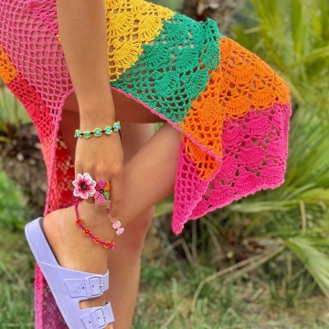 CONCOURS TERMINÉ ! ✨ 
GIVEAWAY 🌈 CONCOURS Cacatoès X @ginietlolotte 🌈  Participez au concours le plus coloré de l’été 😍

A gagner :
🌸 2 bracelets de cheville + 1 bague en perles + LA robe Brigitte crochet handmade by @ginietlolotte 
🌸 1 totebag et 1 paire de sandales Cacatoès (couleur au choix) 

Pour participer :
🌼 être abonné aux comptes @cacatoesdobrasil et @ginietlolotte 
🌼 liker et commenter ce post en identifiant des amis qui veulent ces incroyables cadeaux 
🌼 partager en story en identifiant nos 2 comptes

Résultat dans 1 semaine. Good luck 🍀
⚠️ Seuls les comptes identifiés peuvent vous contacter. Attention aux faux comptes.